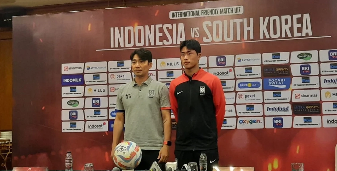 Pelatih Korea Selatan U-17 Kaget dengan Gaya Nyetir Sopir di Indonesia