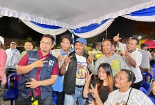 Pasangan Maximus Tipagau-Peggi Hadiri Kopdar di Timika