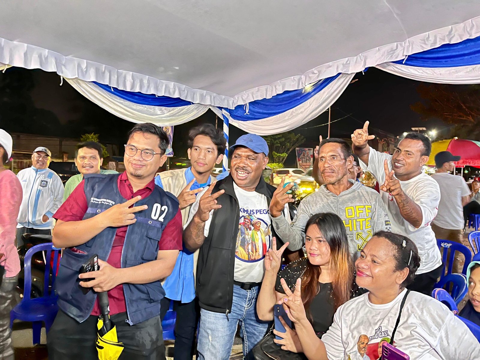 Pasangan Maximus Tipagau-Peggi Hadiri Kopdar di Timika