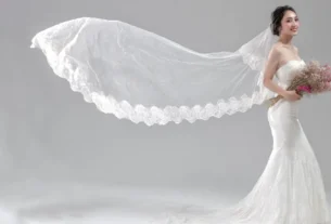 Gaun pengantin Kristen elegan dengan desain sederhana dan bermakna, cocok untuk pernikahan yang penuh nilai iman.