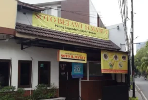 10 Restoran Legendaris di Indonesia yang Wajib Dikunjungi