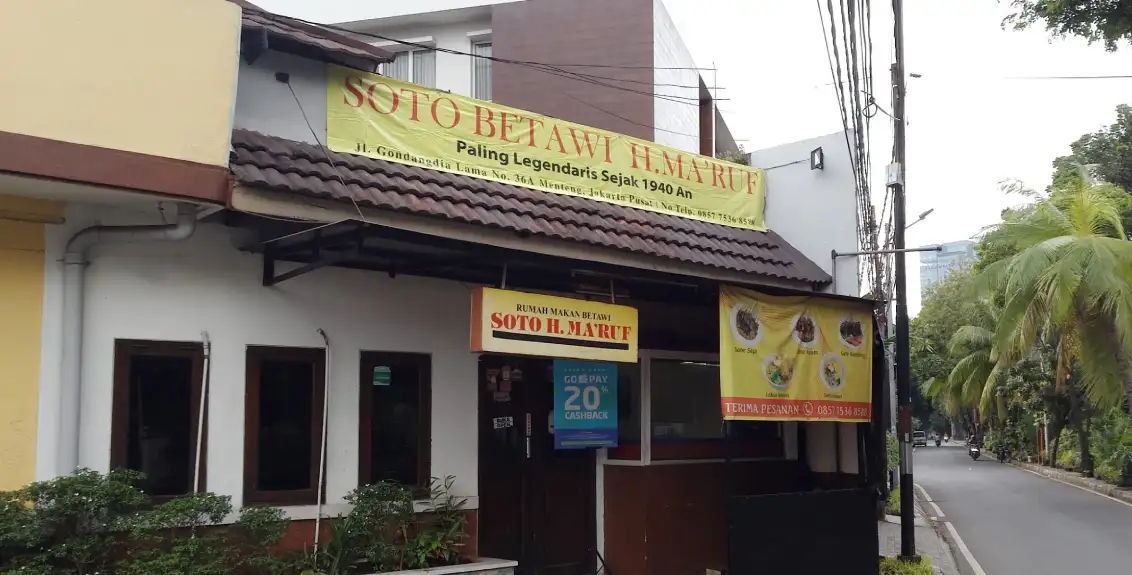 10 Restoran Legendaris di Indonesia yang Wajib Dikunjungi