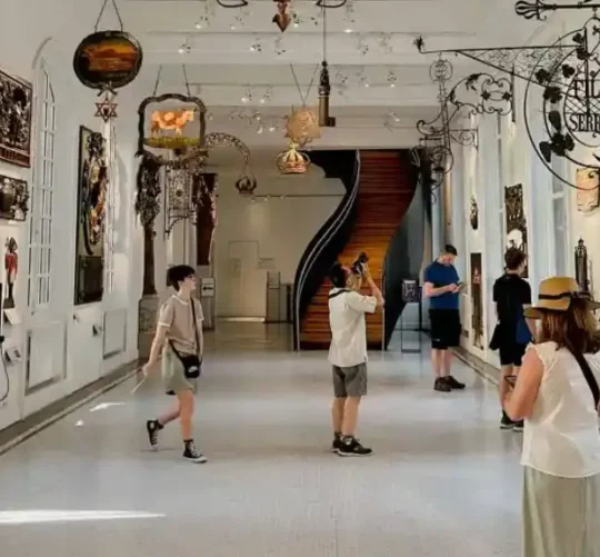 Liburan di Kota-Kota Penuh Seni dengan Galeri dan Museum Terbaik